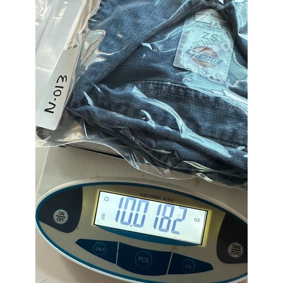 DICKIES Denim Button Down Shirt Tailored Slim Fit Darts Western Pockets 4 6 NWOT - Picture 5 of 5